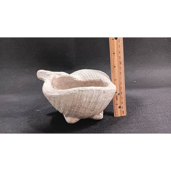 Cute Sea Shell Planter Box Home Decor Beach Themed Planter Cottage Beach House - Picture 9 of 13